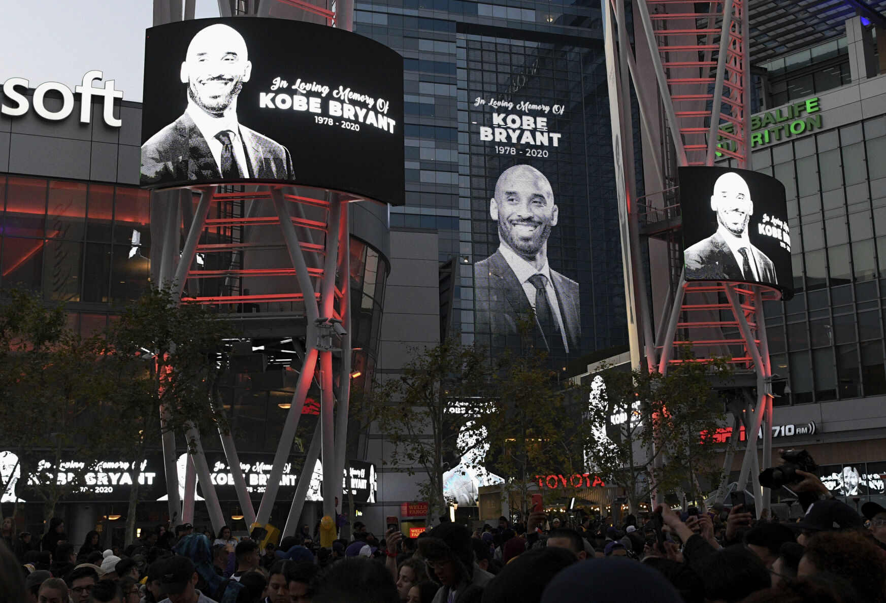 2020: Kobe Bryant